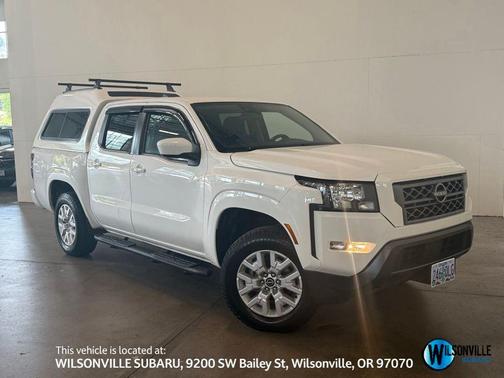Glacier White 2022 Nissan Frontier SV