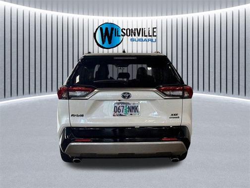 2022 Toyota RAV4 Hybrid XSE