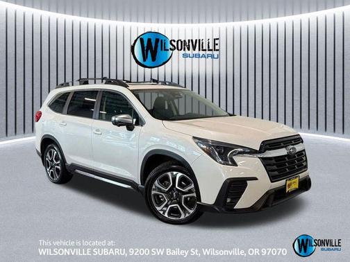 Crystal White Pearl 2023 Subaru Ascent Limited 8-Passenger