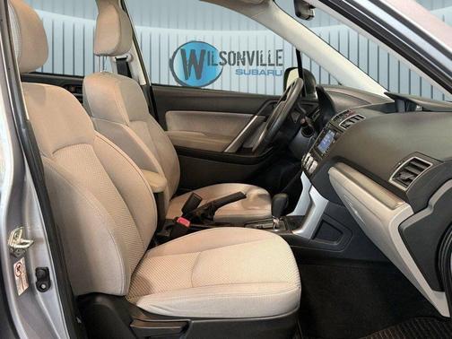 2017 Subaru Forester 2.5i