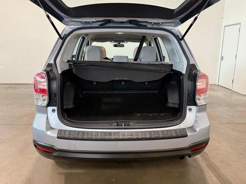 2017 Subaru Forester 2.5i