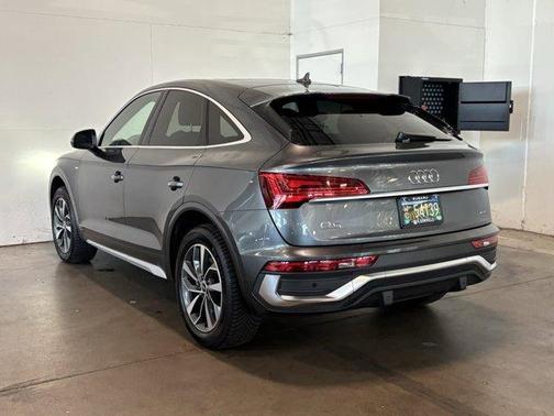 2022 Audi Q5 45 S line quattro Premium
