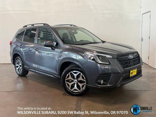 Magnetite Gray Metallic 2023 Subaru Forester Premium