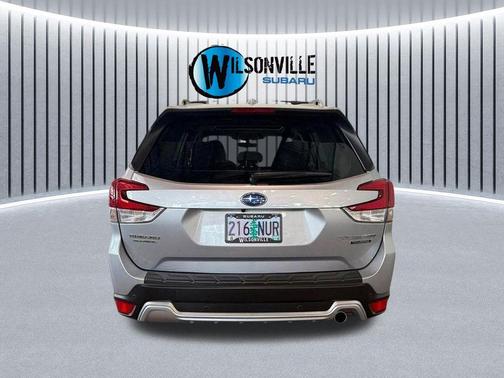 Ice Silver Metallic 2022 Subaru Forester Touring