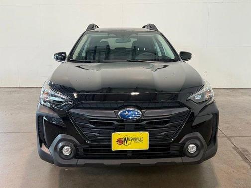 Crystal Black Silica 2025 Subaru Outback Premium
