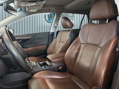 2022 Subaru Outback Touring
