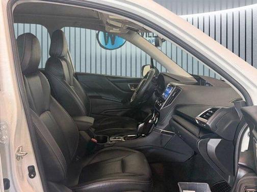 Crystal White Pearl 2023 Subaru Forester Touring