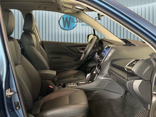 2023 Subaru Forester Touring