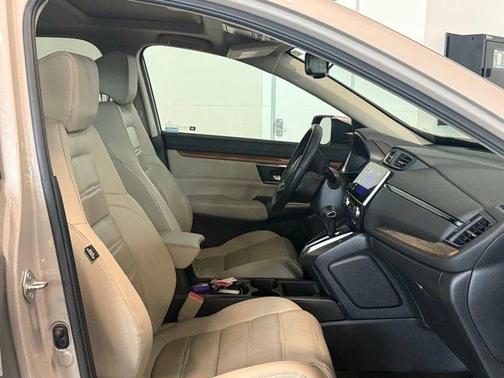Sandstorm Metallic 2018 Honda CR-V Touring