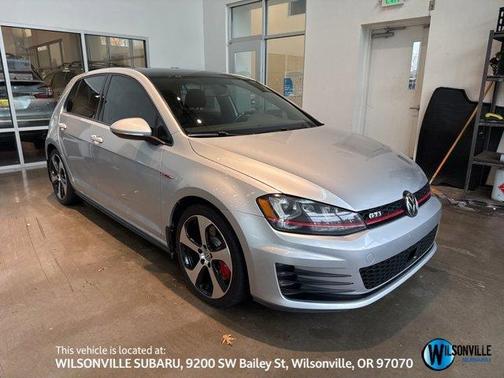 2017 Volkswagen Golf GTI Autobahn 4-Door