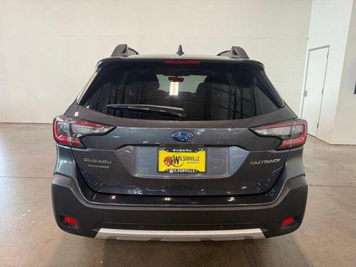 Magnetite Gray Metallic 2023 Subaru Outback Limited
