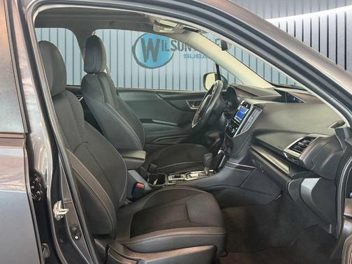 Magnetite Gray Metallic 2024 Subaru Forester Premium