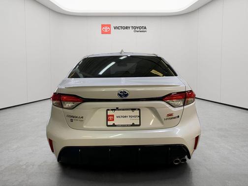 2024 Toyota Corolla Hybrid SE