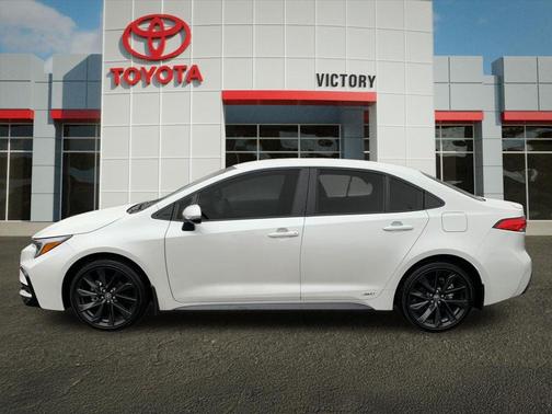 2024 Toyota Corolla Hybrid SE