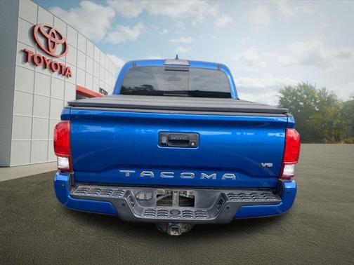 Blazing Blue 2017 Toyota Tacoma TRD Sport