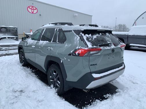 2022 Toyota RAV4 Adventure