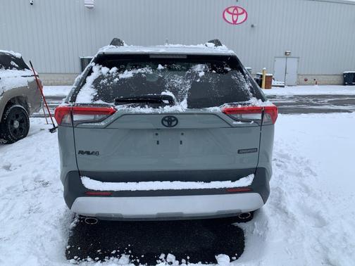 2022 Toyota RAV4 Adventure