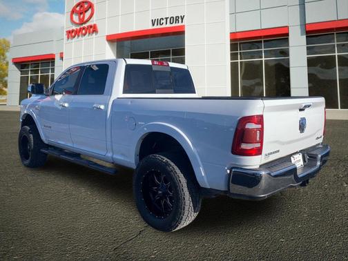 2019 RAM 2500 Laramie Crew Cab 4x4 6'4' Box