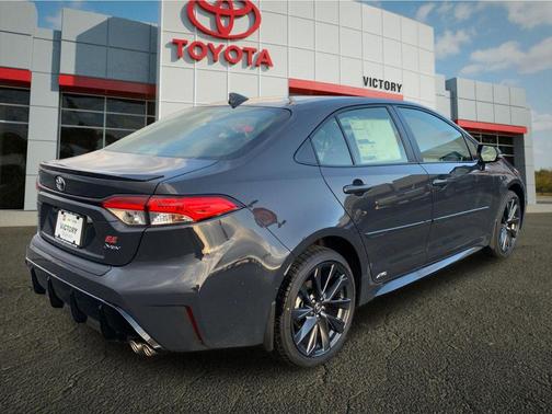 Underground 2026 Toyota Corolla Hybrid SE