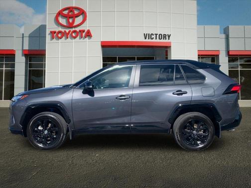 2023 Toyota RAV4 Hybrid SE