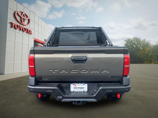 Bronze 2026 Toyota Tacoma Hybrid Trailhunter