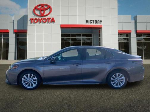 Predawn Gray Mica 2024 Toyota Camry SE