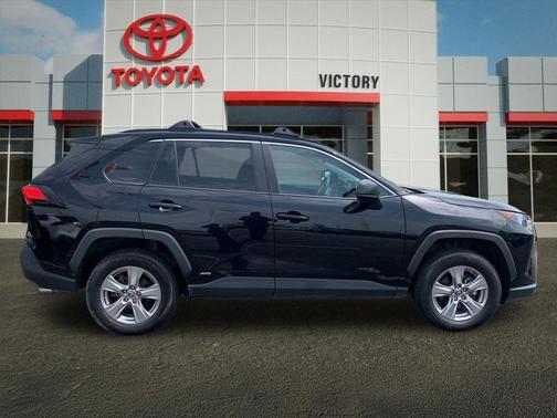 Midnight Black Metallic 2022 Toyota RAV4 Hybrid LE