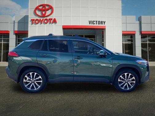 2022 Toyota Corolla Cross XLE