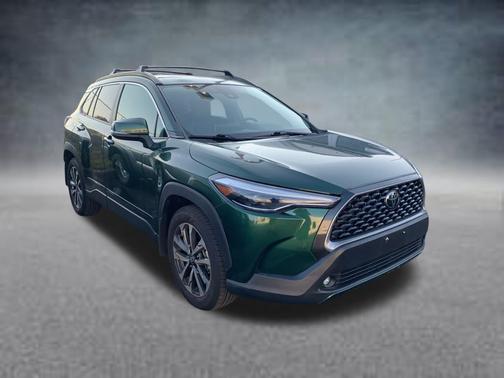2022 Toyota Corolla Cross XLE