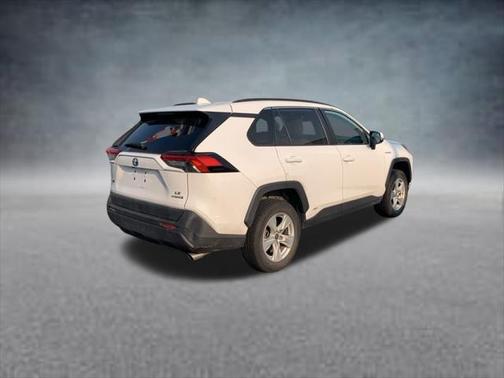 2021 Toyota RAV4 Hybrid LE