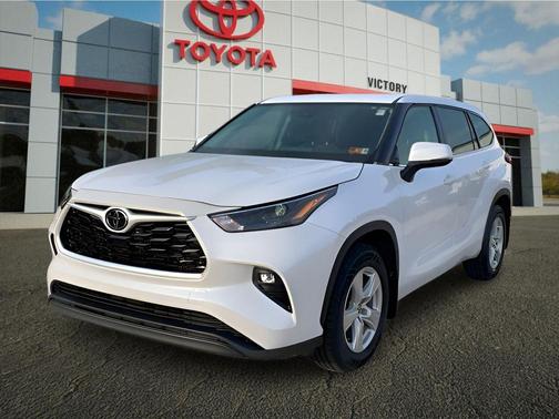2023 Toyota Highlander LE