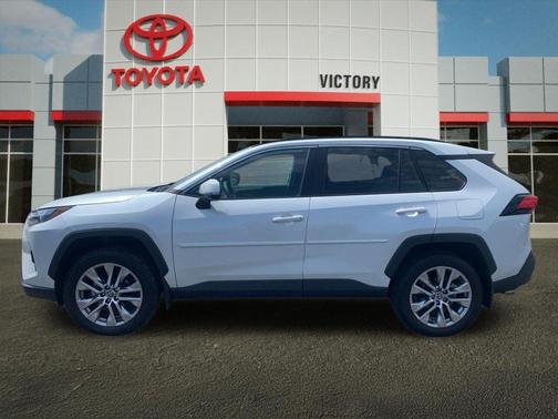 Pearl 2023 Toyota RAV4 XLE Premium