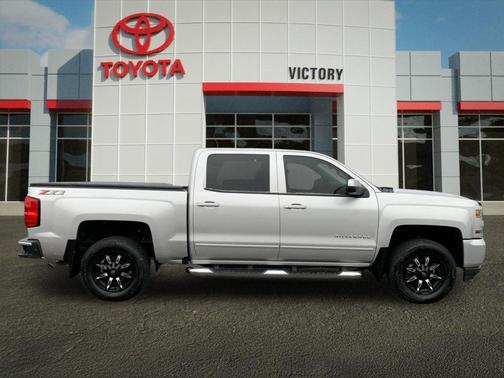 2018 Chevrolet Silverado 1500 2LT