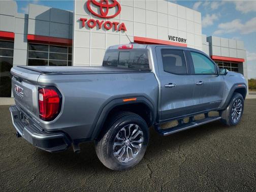 2023 GMC Canyon Denali