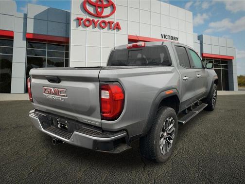 2023 GMC Canyon Denali