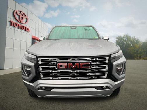 2023 GMC Canyon Denali