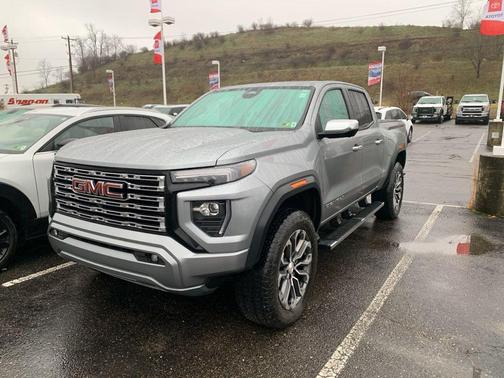 2023 GMC Canyon Denali