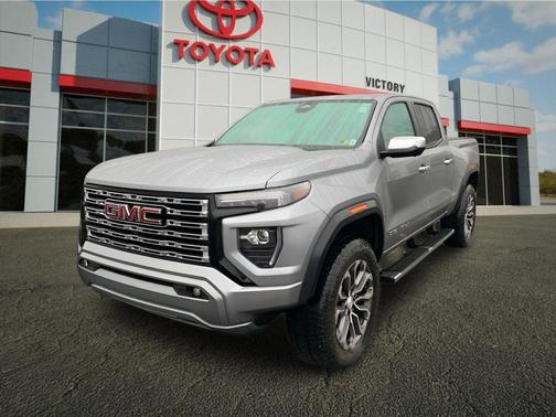 2023 GMC Canyon Denali