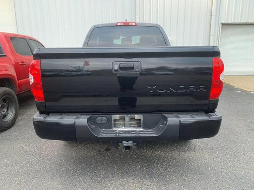 2020 Toyota Tundra SR5