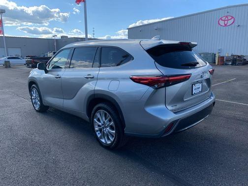 2021 Toyota Highlander Limited