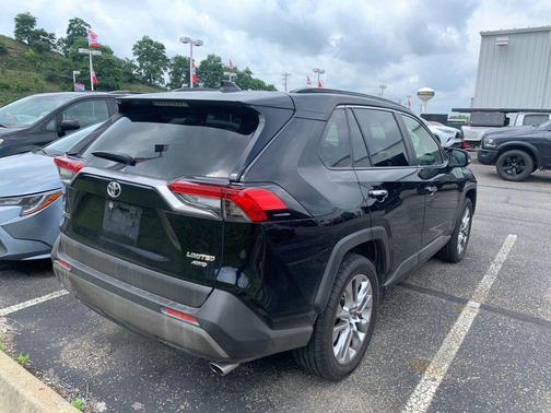 Midnight Black Metallic 2019 Toyota RAV4 Limited