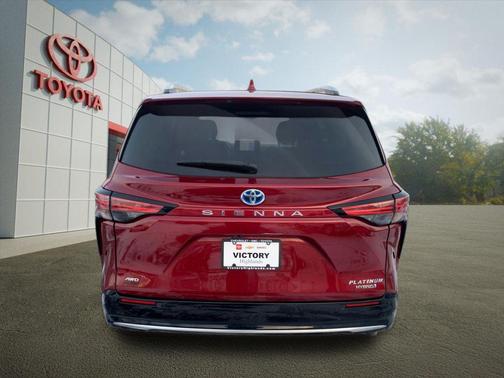 2021 Toyota Sienna Platinum 7 Passenger