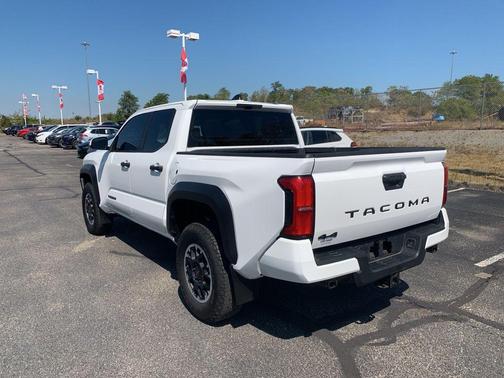 2024 Toyota Tacoma TRD Sport