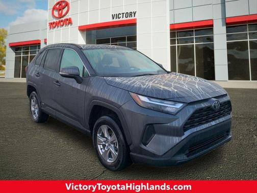 2025 Toyota RAV4 Hybrid XLE