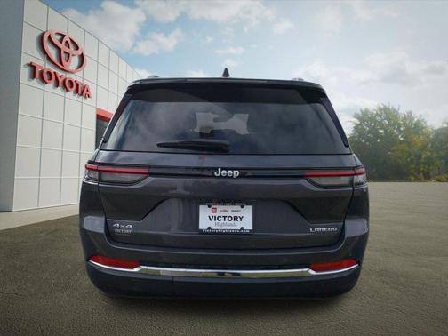 2024 Jeep Grand Cherokee Laredo