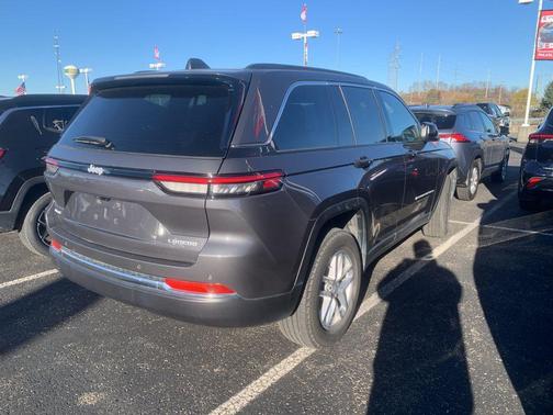 2024 Jeep Grand Cherokee Laredo