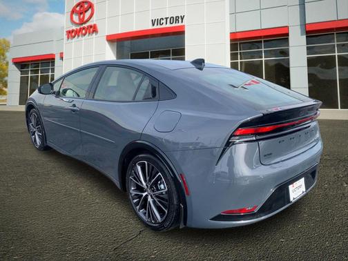 2026 Toyota Prius XLE