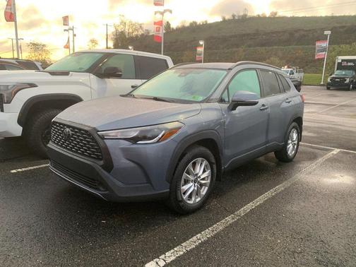 2022 Toyota Corolla Cross LE