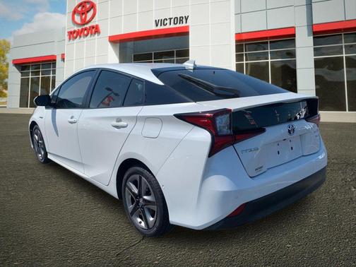 Blizzard Pearl 2019 Toyota Prius Limited