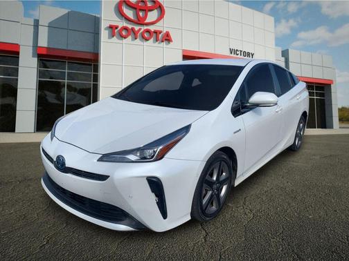 Blizzard Pearl 2019 Toyota Prius Limited